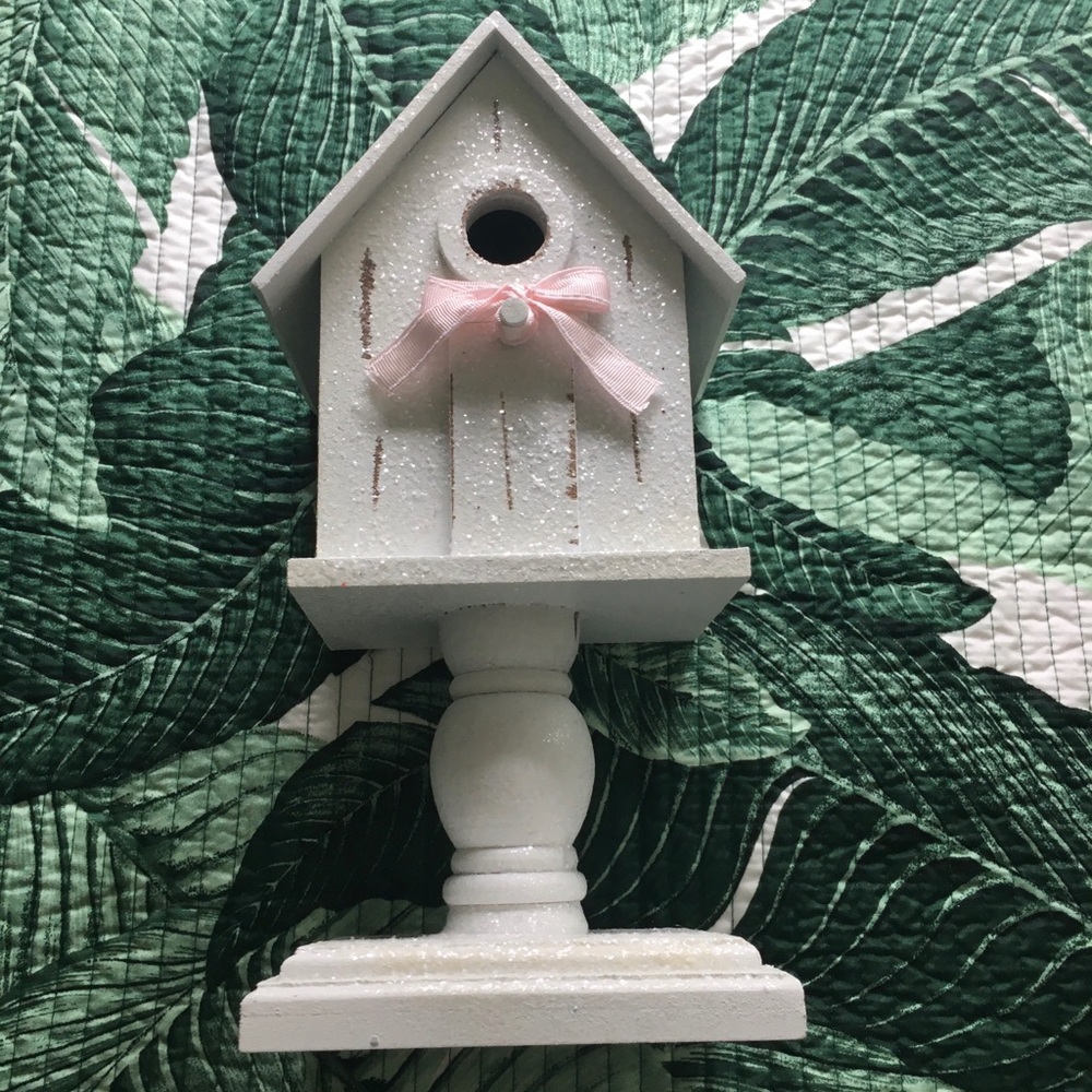NW DECORATIVE BIRD HOUSE